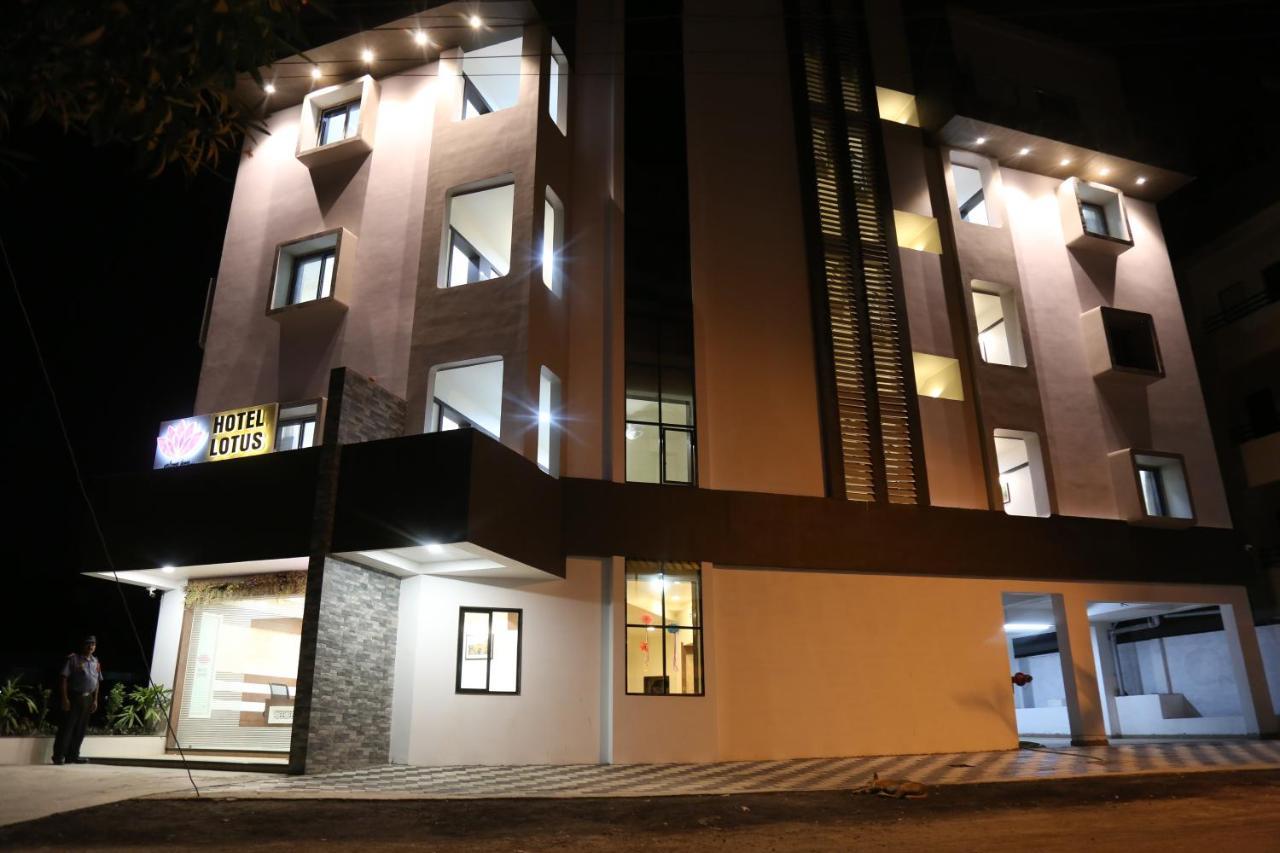Hotel Lotus Chandrapur Luaran gambar