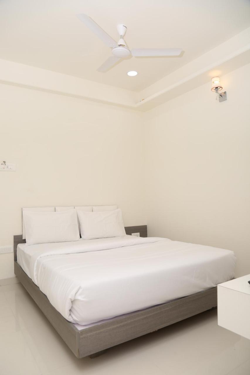 Hotel Lotus Chandrapur Luaran gambar