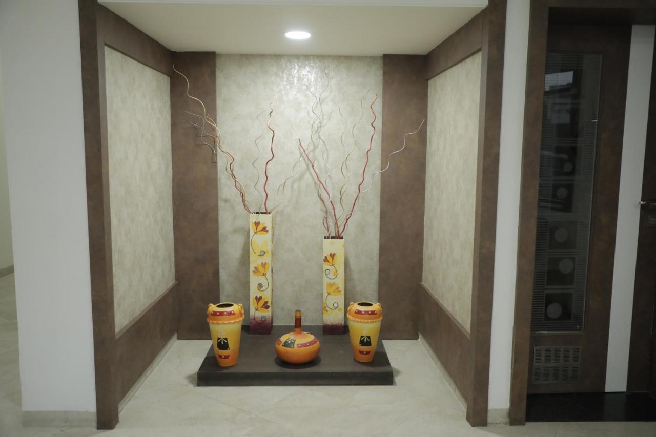 Hotel Lotus Chandrapur Luaran gambar