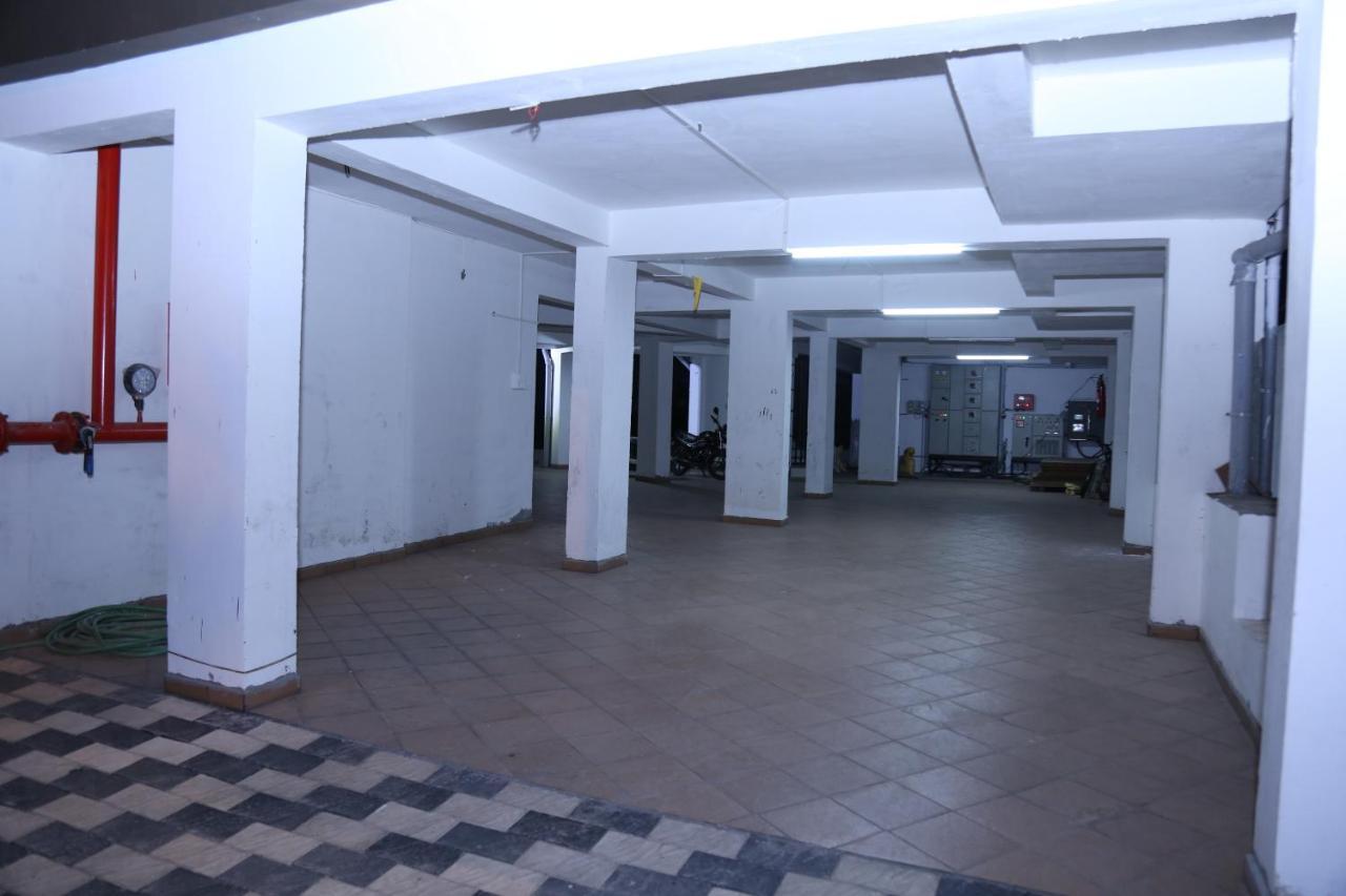 Hotel Lotus Chandrapur Luaran gambar