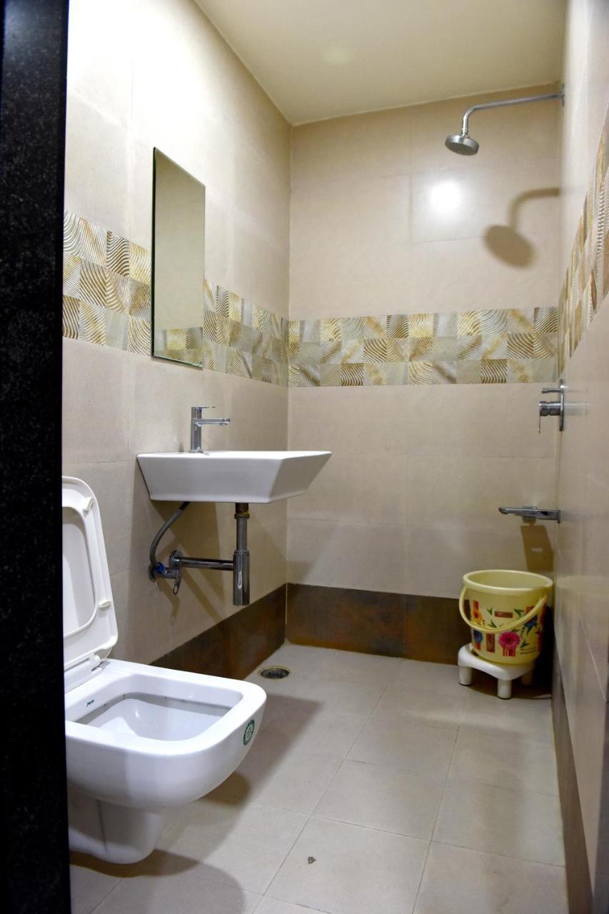 Hotel Lotus Chandrapur Luaran gambar