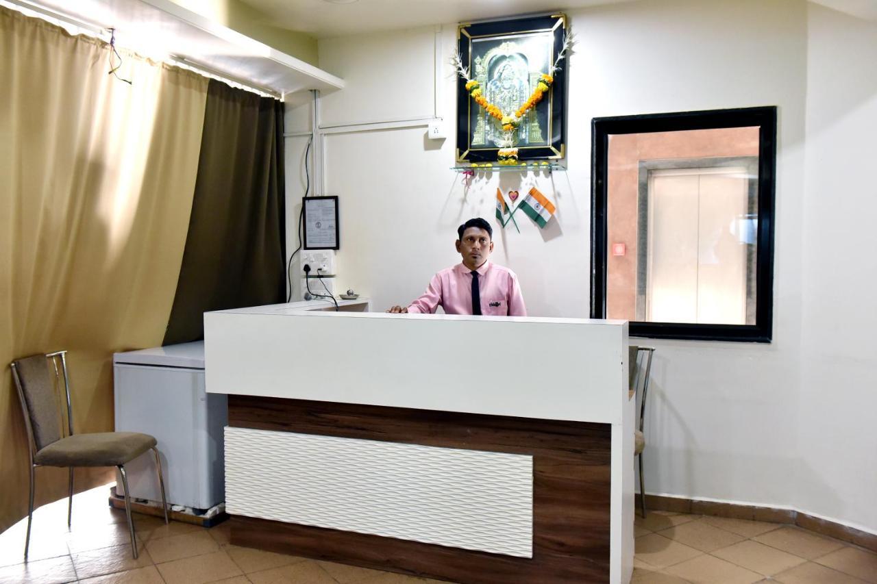 Hotel Lotus Chandrapur Luaran gambar