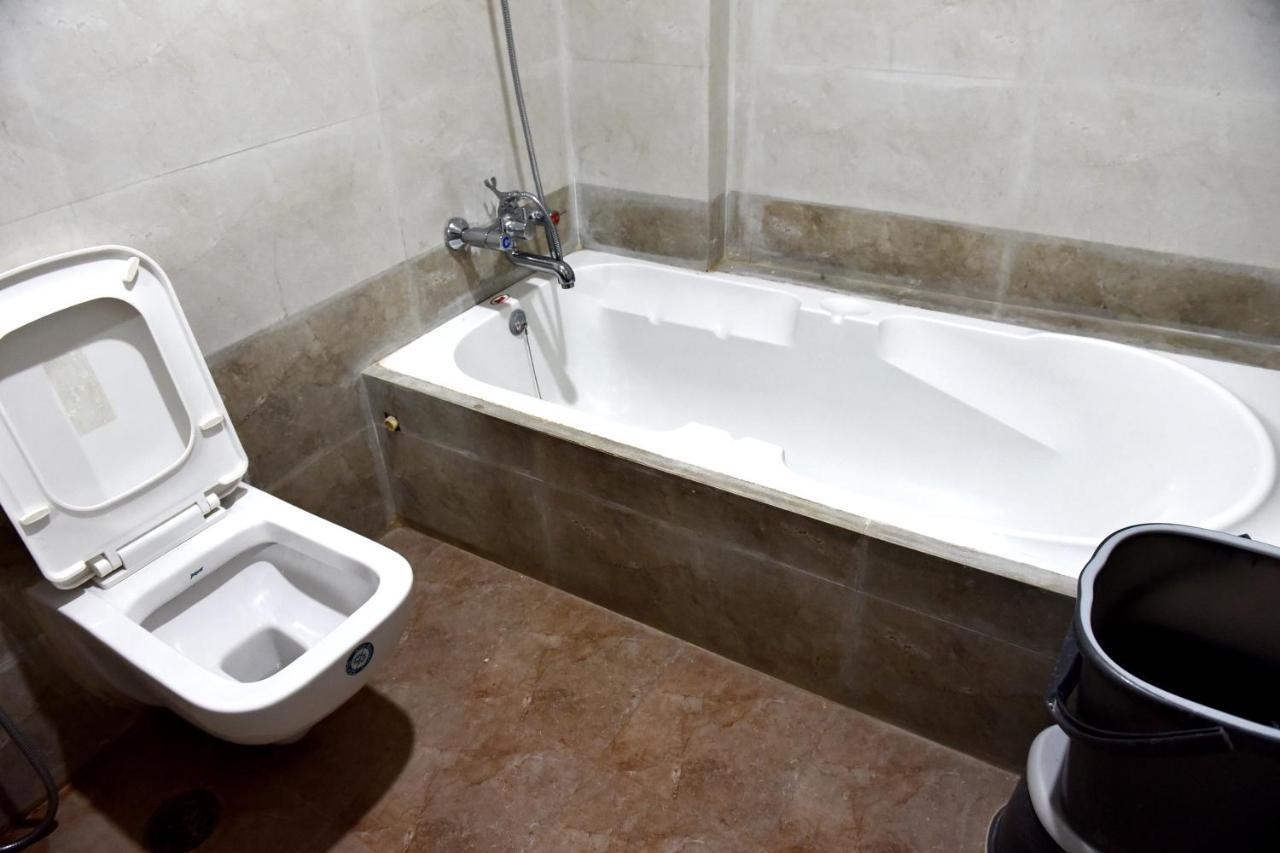Hotel Lotus Chandrapur Luaran gambar